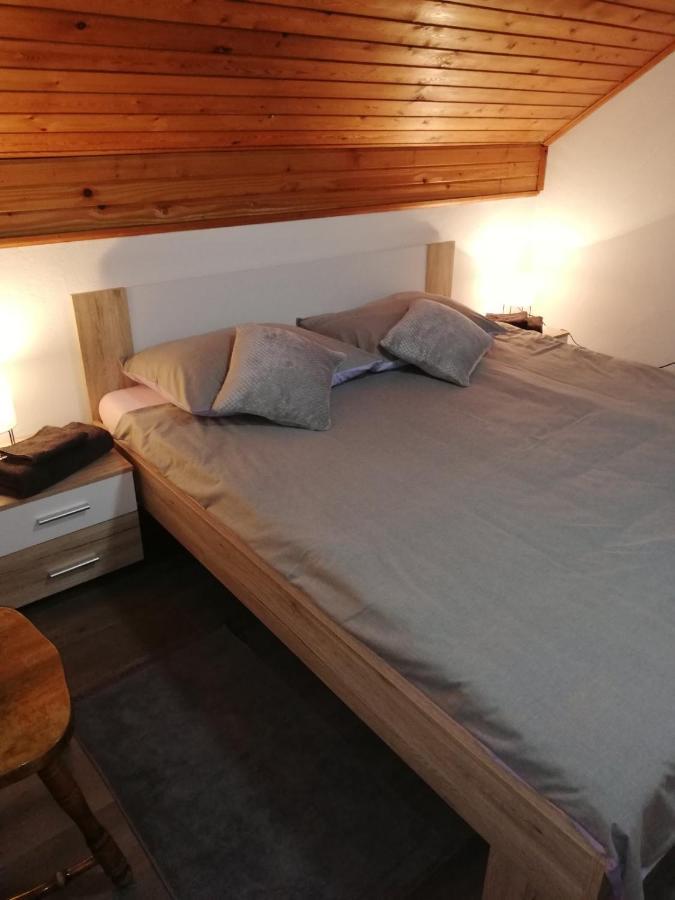 Holiday Home Tin Огулин Екстериор снимка