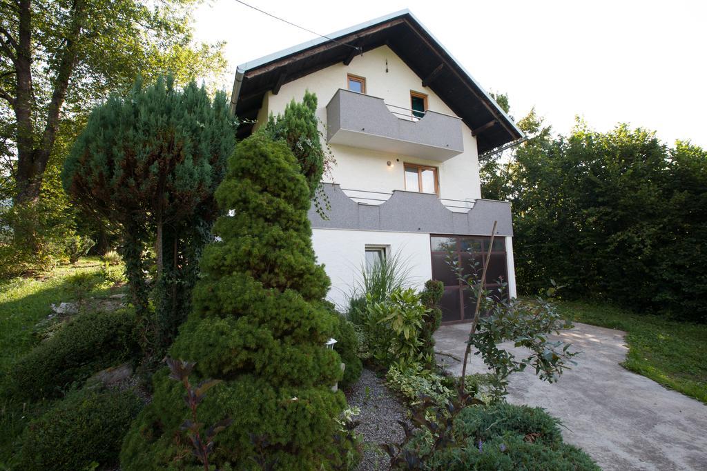 Holiday Home Tin Огулин Екстериор снимка