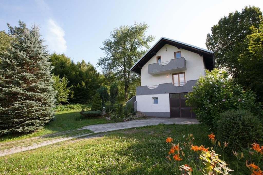 Holiday Home Tin Огулин Екстериор снимка